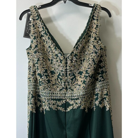 Eva USA Gown 4XL GRN Sleeveless V-Neck EV 5225 Metallic Embroidered Embellished - Picture 6 of 16
